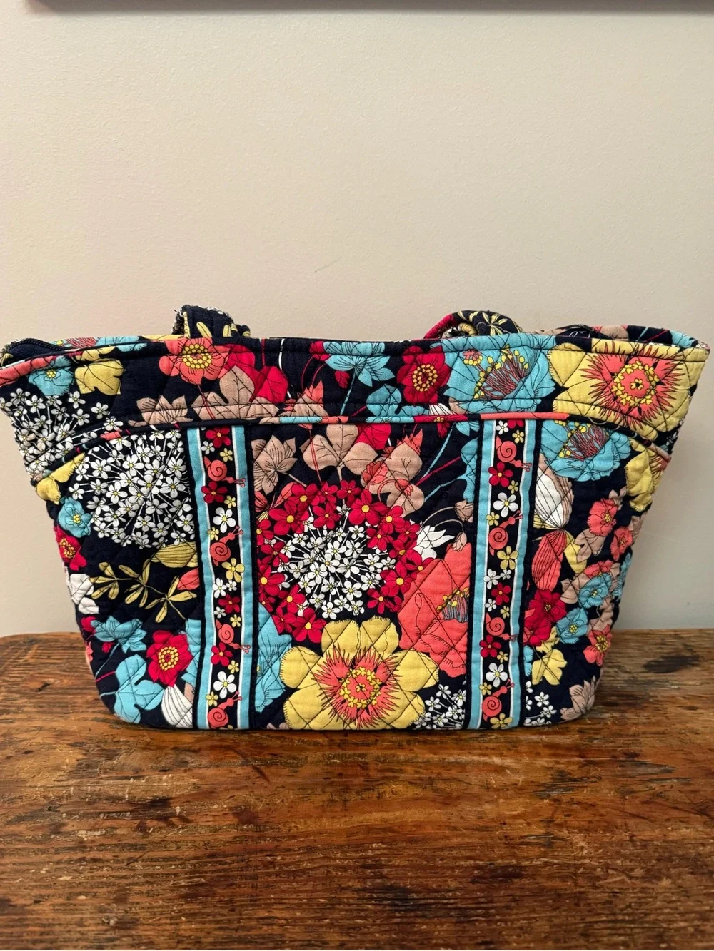 Retired Vera Bradley Quilted Villager Tote in “Happy Snails”
